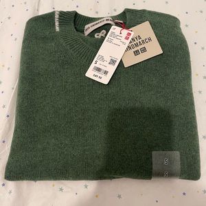 Anya Hindmarch x Uniqlo Premium Lambswool Long Sleeve Crew Neck Sweater